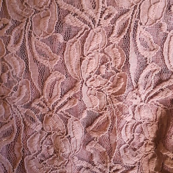 Beautiful wore twice - Picture 8 of 8